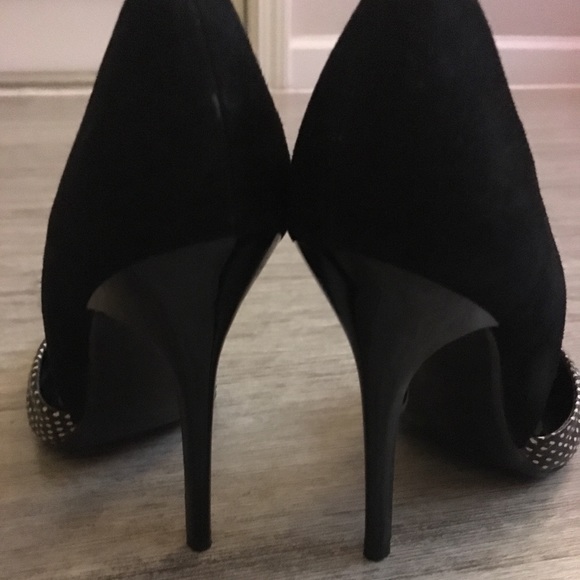 Steve Madden Faux Snake print Heels - Picture 3 of 4